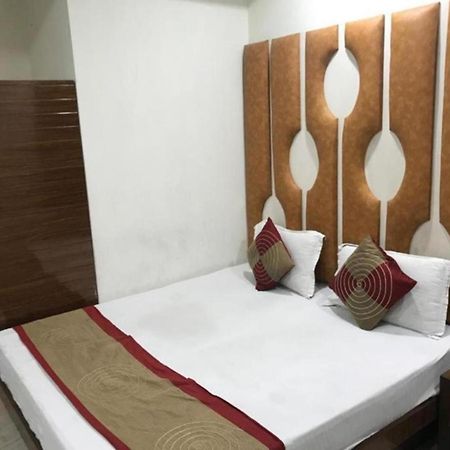 Hotel Shiva Intercontinental New Delhi Exterior photo