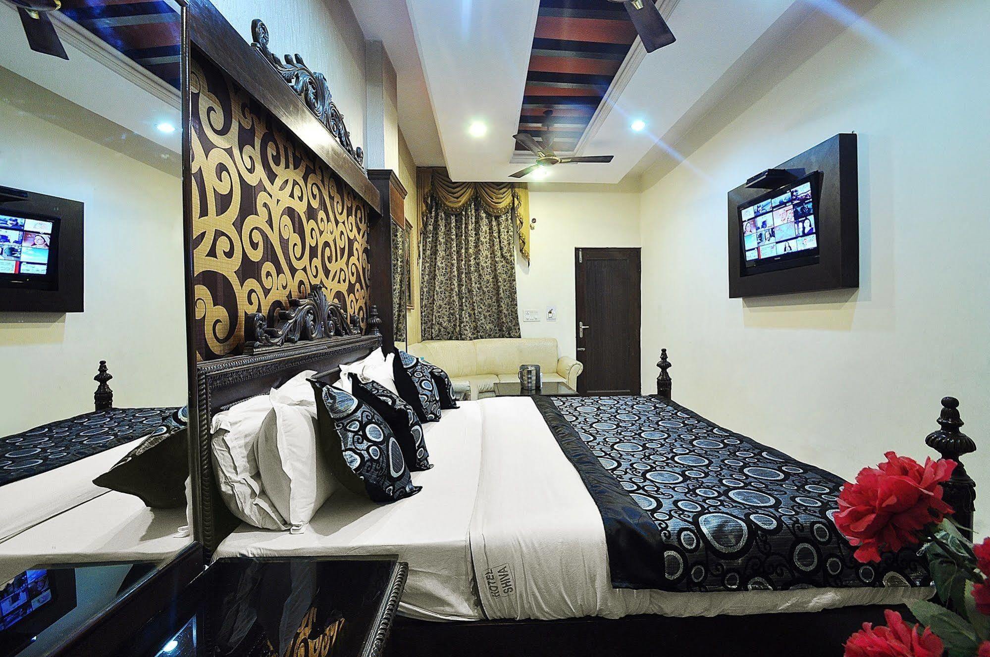 Hotel Shiva Intercontinental New Delhi Exterior photo
